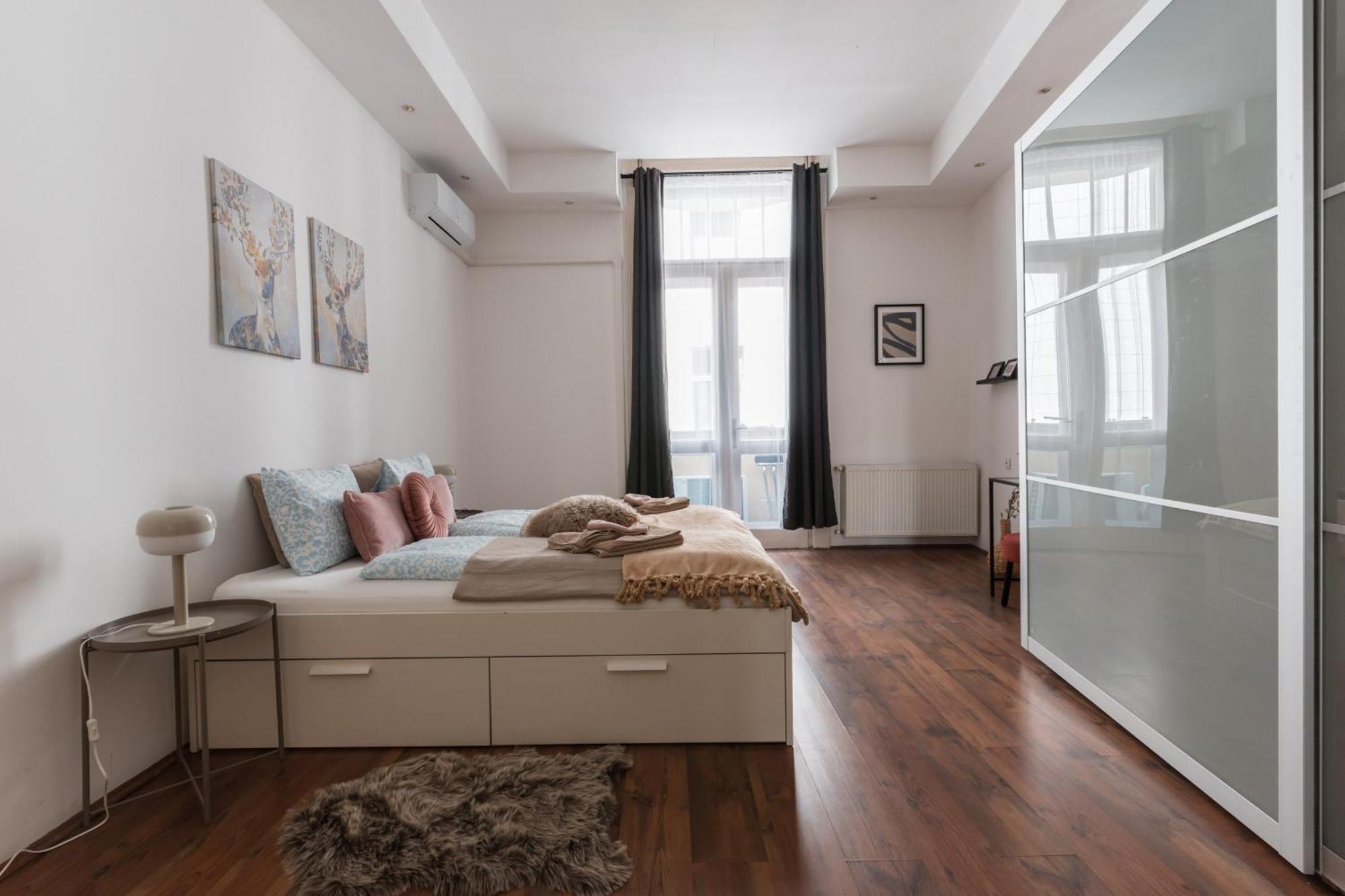 Old Post Apartment-2 Br-ac-balcony Apartament